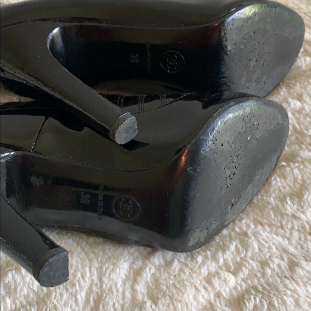 CHANEL Patent heels | Sizes: 38 - Picture 3 of 5